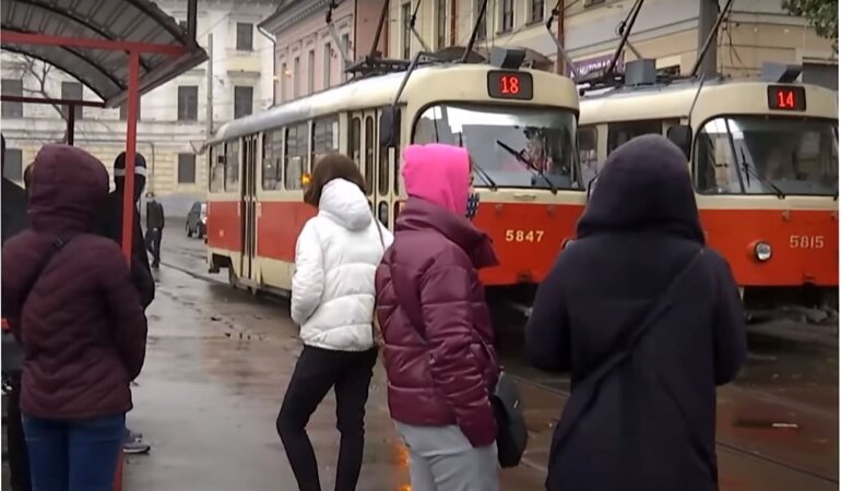 Усиление карантина в Украине, Карантин в Киевской области, Транспорт в карантин