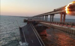 Горить Кримський міст: фото, відео