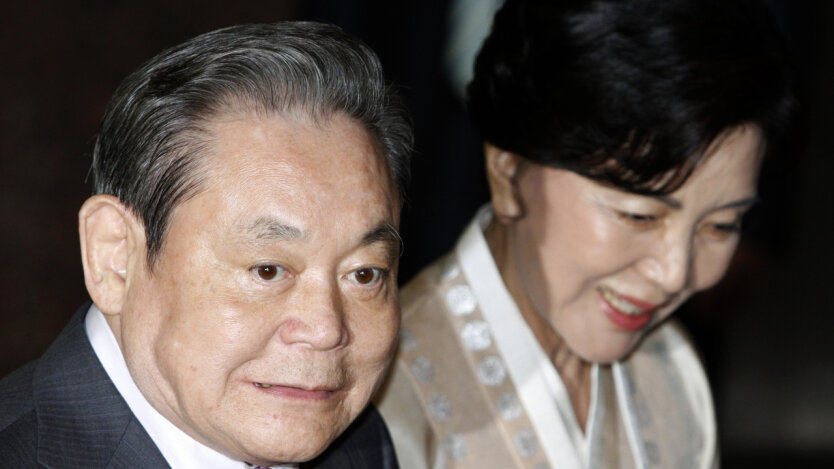 Президент Samsung Ли Гон Хи  умер