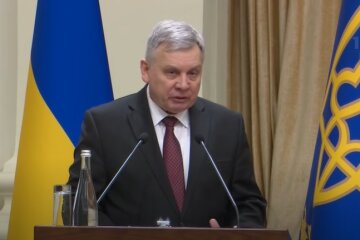 Министр обороны Украины Андрей Таран