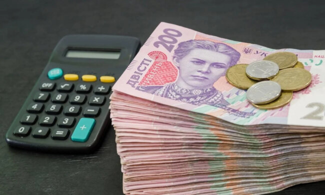 Гривна. Налоги