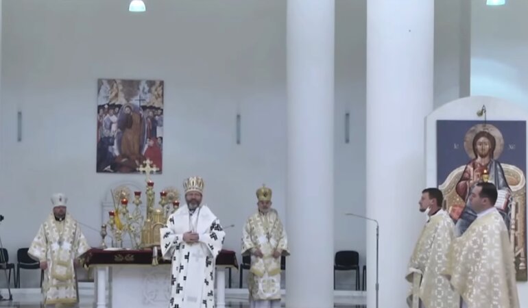Священники, карантин, коронавирус