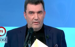 Алексей Данилов, украинский язык, английский язык