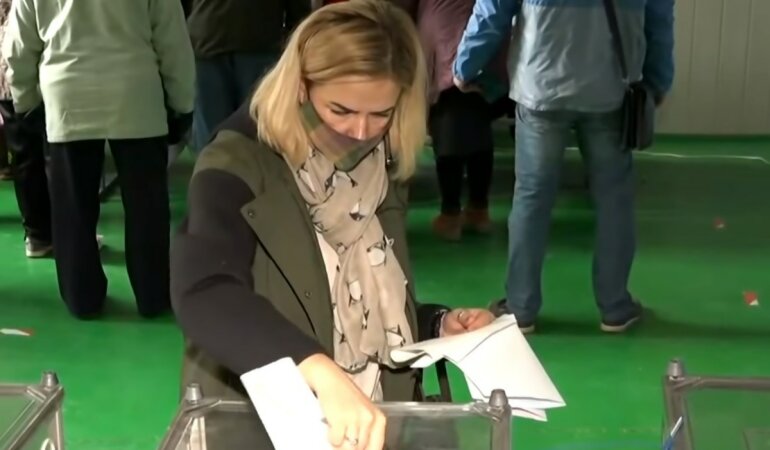 Результаты местных выборов в Украине,Экзитполлы по местным выборам в Украине
