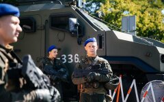 Блокпосты НГУ в Киеве: учения в столице Украины 10 августа