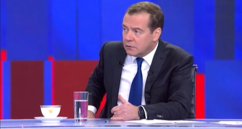 Замглавы Совета безопасности РФ Дмитрий Медведев, ядерное оружие, агрессия россии