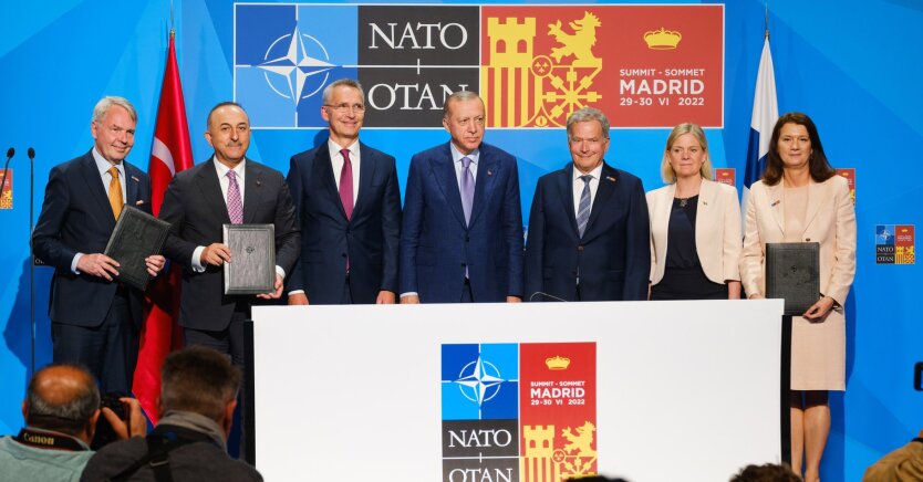 Лидеры Турции, Швеции и Финляндии на саммите НАТО в Мадриде