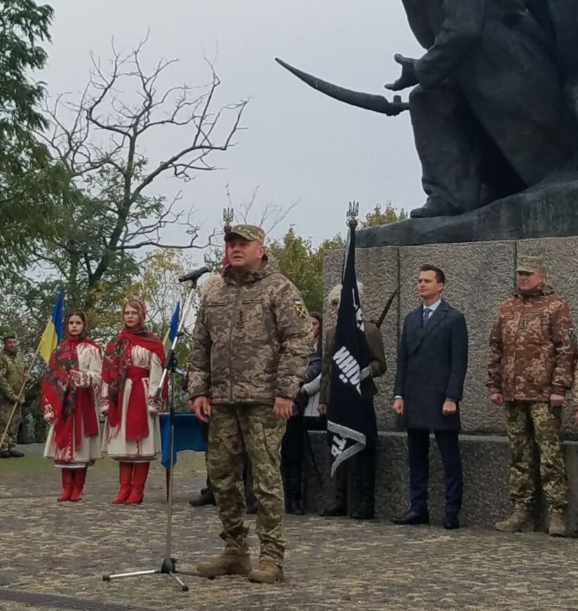 Главнокомандующий ВСУ Валерий Залужный, замена хомчака