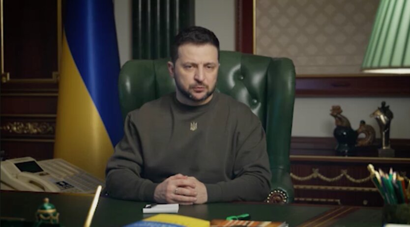 Зеленський: Ніхто більше не робитиме українців чужим у Лаврі