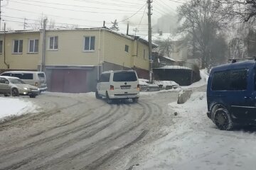 Гололедица, снег, Украина, Киев, уровень опасности