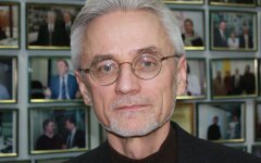 Александр Мотыль