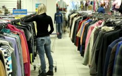 В Раде решили установить кассовые аппараты на рынках и секонд-хендах