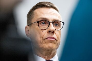 Александер Стубб