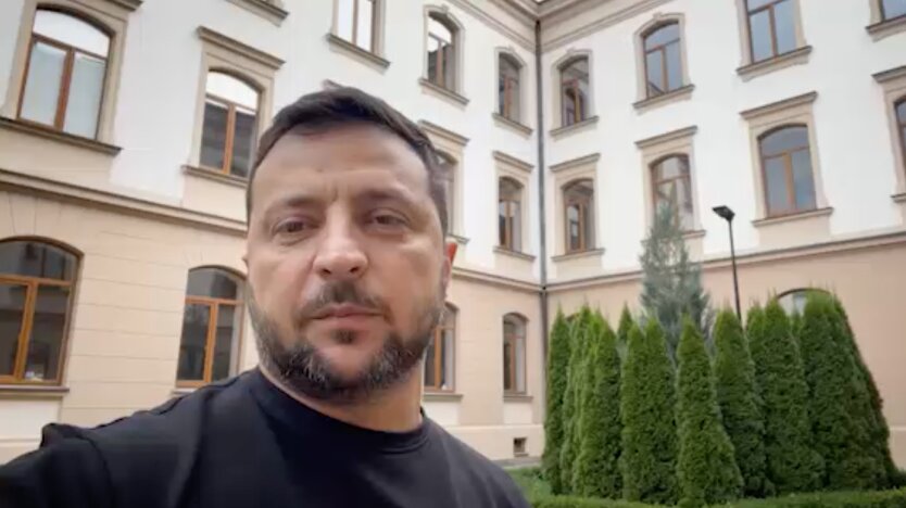 Зеленский подвел итоги поездки в Ивано-Франковск и поблагодарил украинских воинов