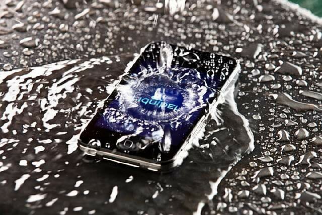 liquipel-waterproof-smartphone-coating-3