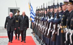 Греция поможет в разминировании Украины
