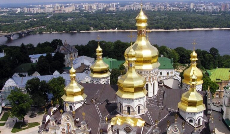 lavra