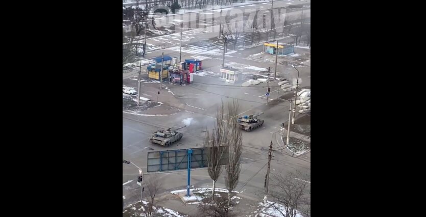 В Мариуполе уничтожили еще 4 российских танка, - Азов