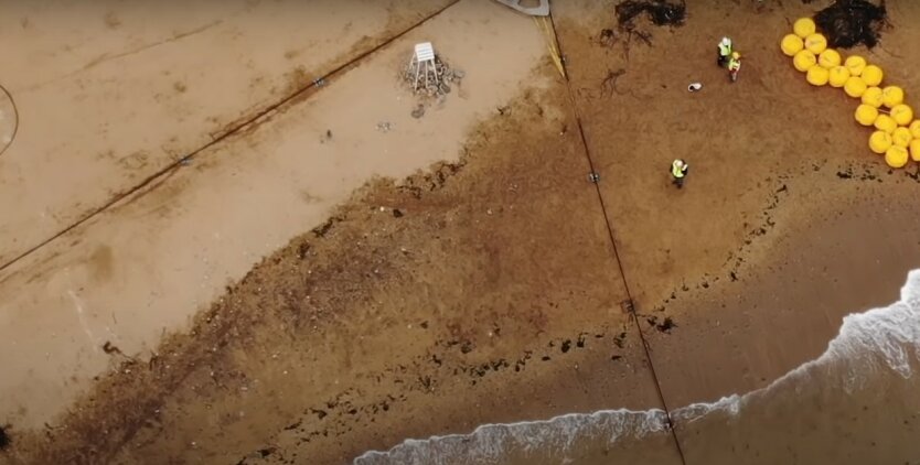 Подготовка к прокладыванию кабеля Grace Hopper по дну Атлантического океана,Новый проект Google