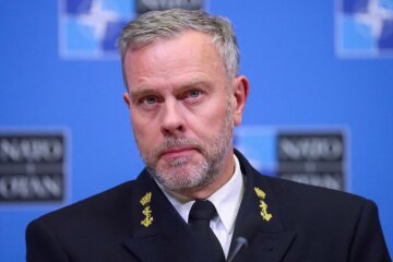 Адмирал НАТО Роб Бауэр