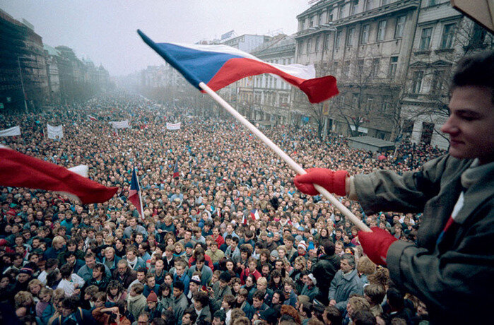 Бархатная революция в Чехословакии