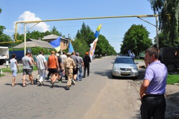 Автомобиль, сопровождавший митингующих из Врадиевки, забрали на штрафплощадку
