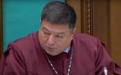 Тупицкий вернулся в Украину и сбежал от журналистов