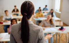 Школьный учитель