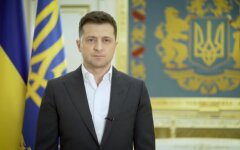 Зеленский обратился к украинцам