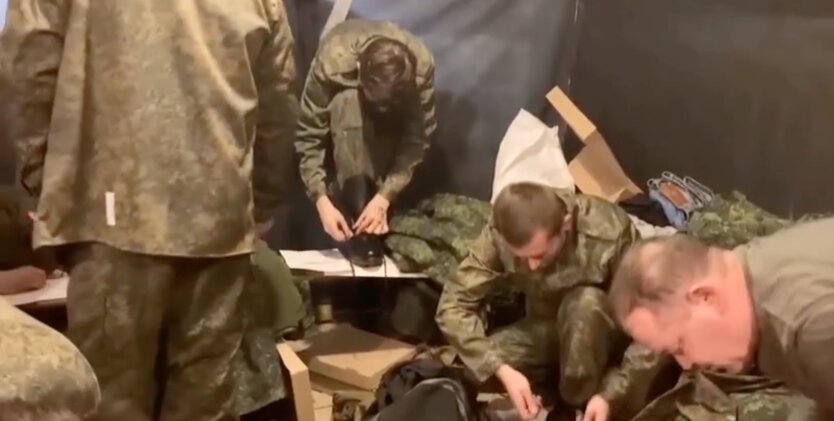 Боевики "ЛДНР" начали принудительную мобилизацию: видео