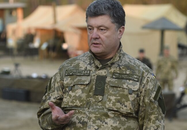 Петр Порошенко армия2
