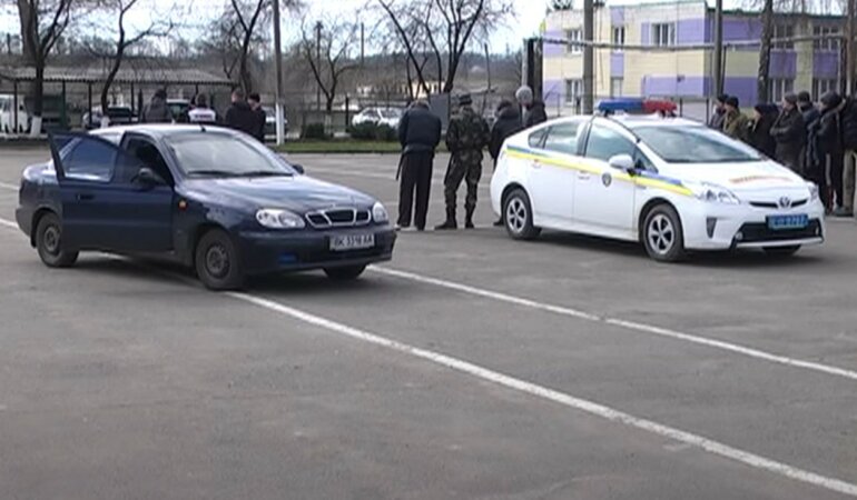 В Мукачево застрелился полицейский, охранявший бюллетени