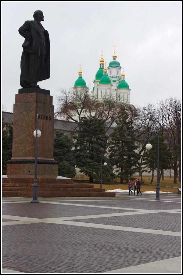 Ленин и собор