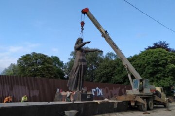 Демонтаж монумента во Львове, мид рф направил ноту протеста