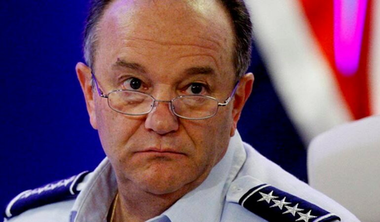 Филип Бридлав