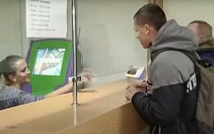 Украинцам придется менять паспорта: кого коснется и сколько стоит