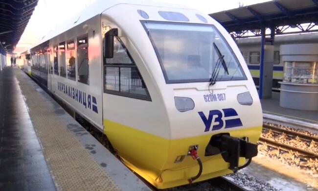 «Укрзализныця» запустит 8 дополнительных поездов