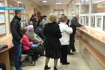 Пенсии в Украине, финансирование пенсий, ПФУ, пенсии жителям ОРДЛО