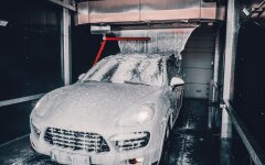 Миття авто в Україні