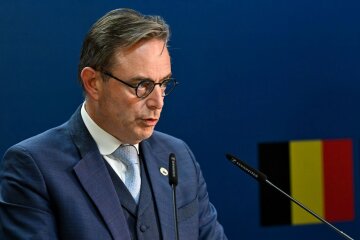 Барт де Вевер