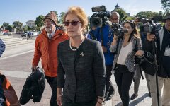 Мари Йованович