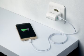 Зарядка телефона