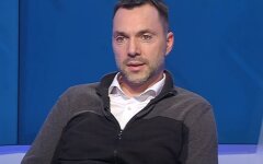 Алексей Арестович, Донбасс, пропаганда