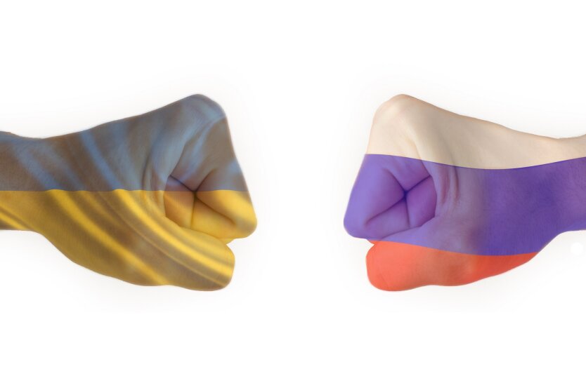 Россия и Украина. Кулаки. Противостояние