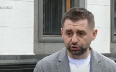 Давид Арахамия, Юлия Тимошенко, "Слуга народа"