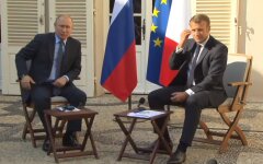 Путин и Макрон