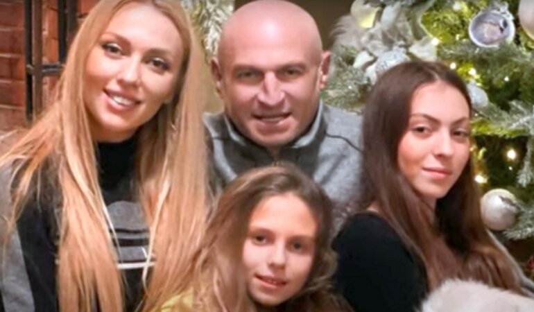 Дочка Поляковой показала редкое семейное фото с отцом