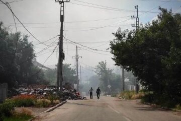 Пожар в Мариуполе, война с Россией, экологическая катастрофа