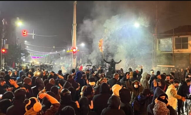 Масштабные протесты в Иране