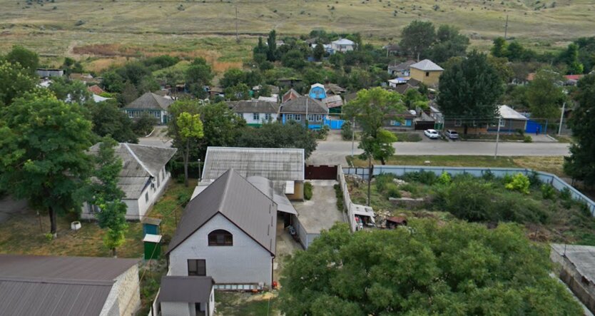 Село Старомарьевка в Донецкой области